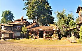 Hotel Cabaña Los Ruiseñores
